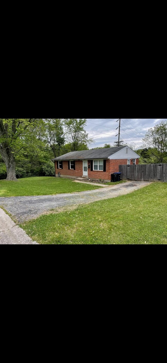 Building Photo - 1308 Maverick Trail