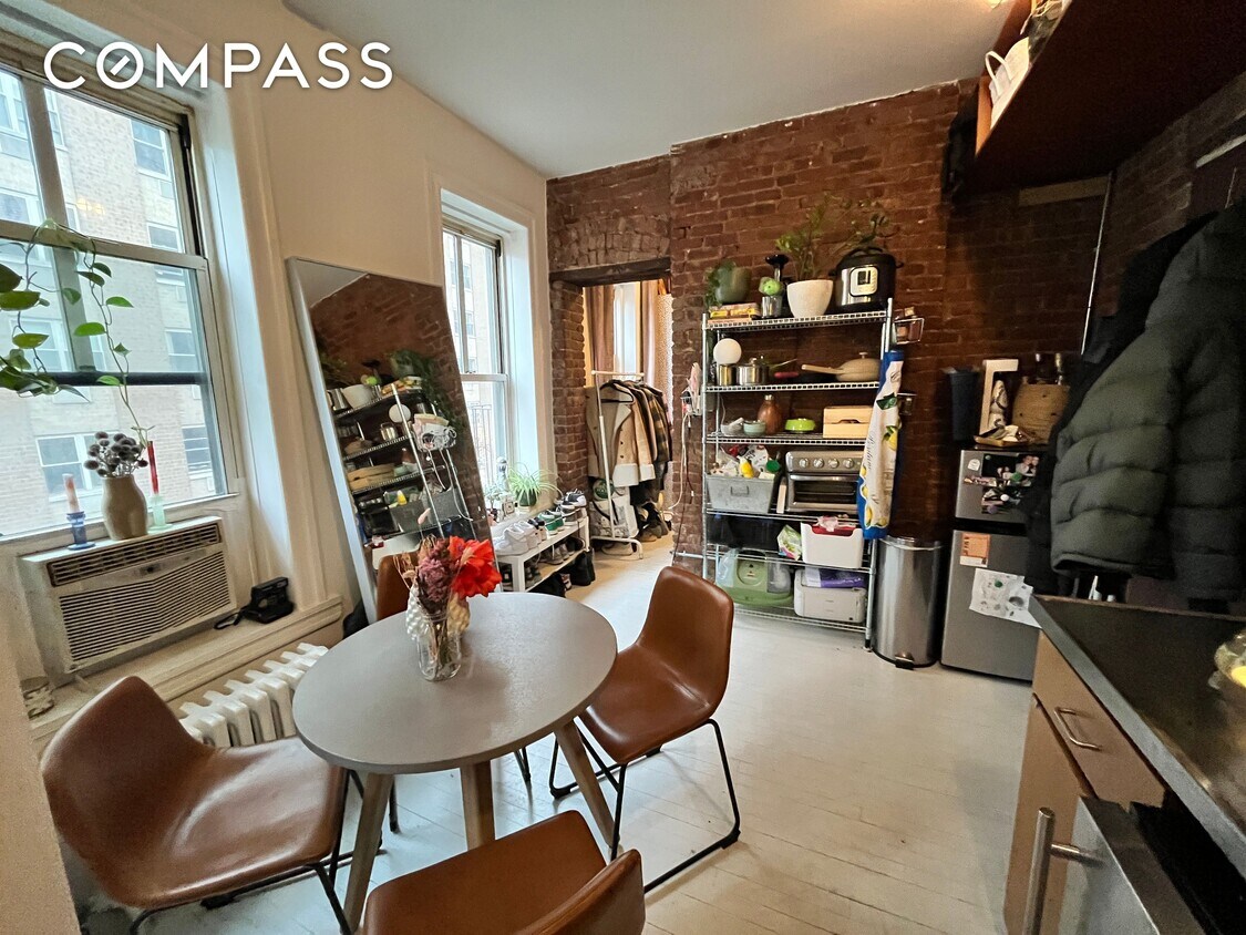 308 Mott St Unit 6E, New York, NY 10012 Room for Rent in New York