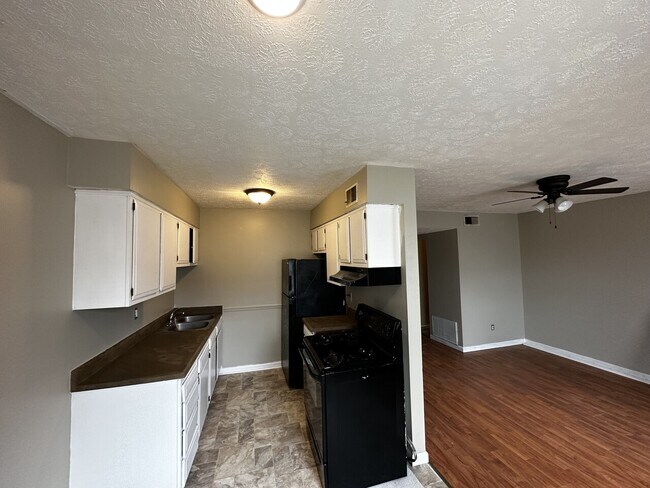 Foto del edificio - 3100 Fordhaven Rd