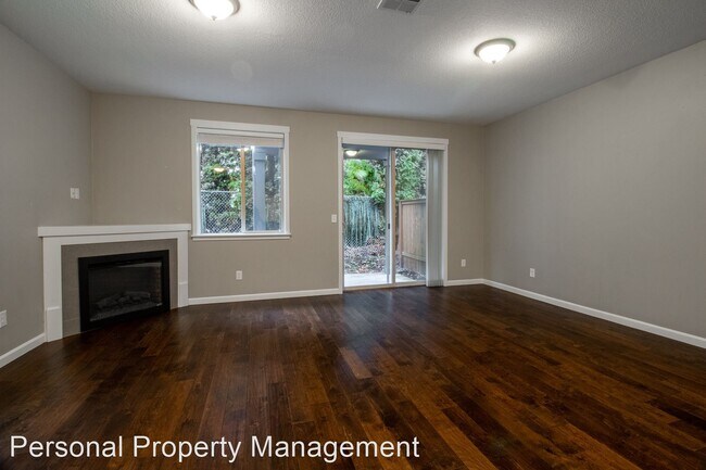 Foto del edificio - 3 br, 2.5 bath House - 2706 NE 130th Ct