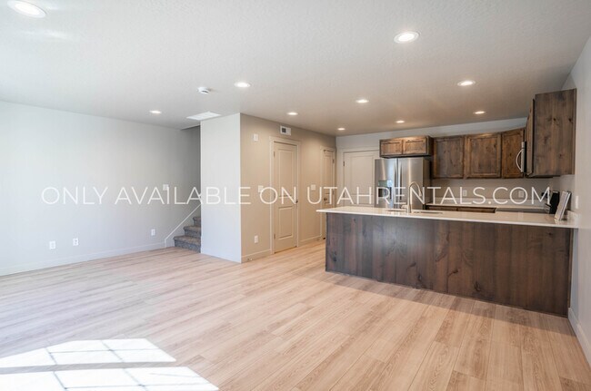 Foto del edificio - 1265 E 1775 N