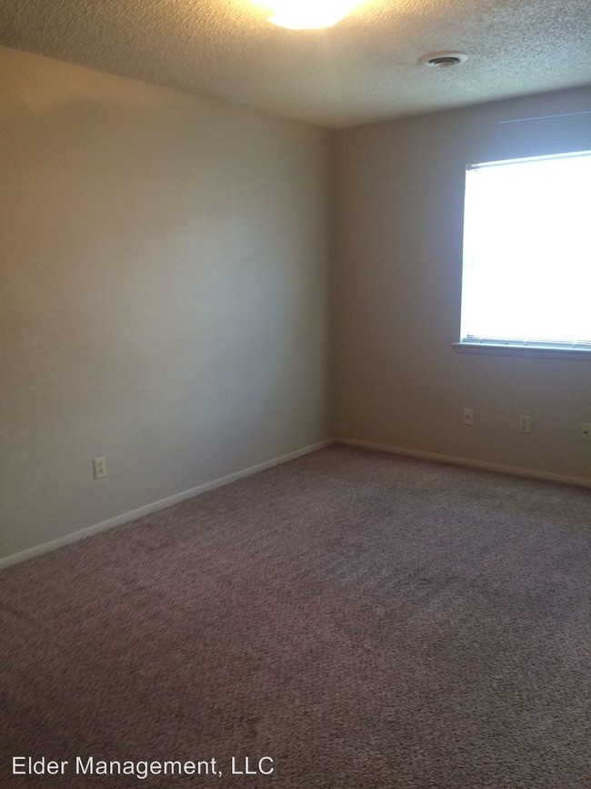 Building Photo - 3624 Elm Springs Rd
