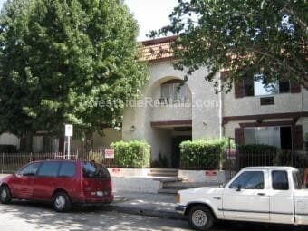 Building Photo - 8800 Cedros Ave