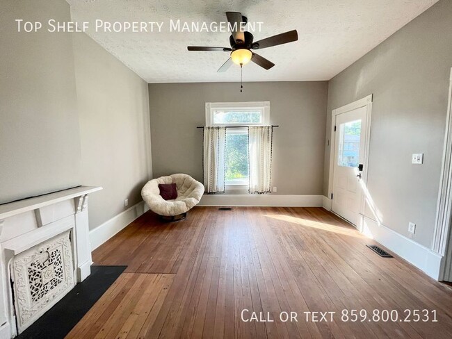 Foto del edificio - Beautiful Renovated 3 Bed 2 Bath Close to ...