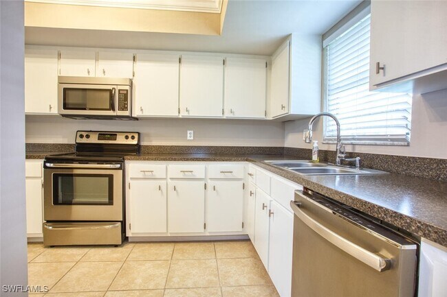 Foto del edificio - 5917 Littlestone Ct