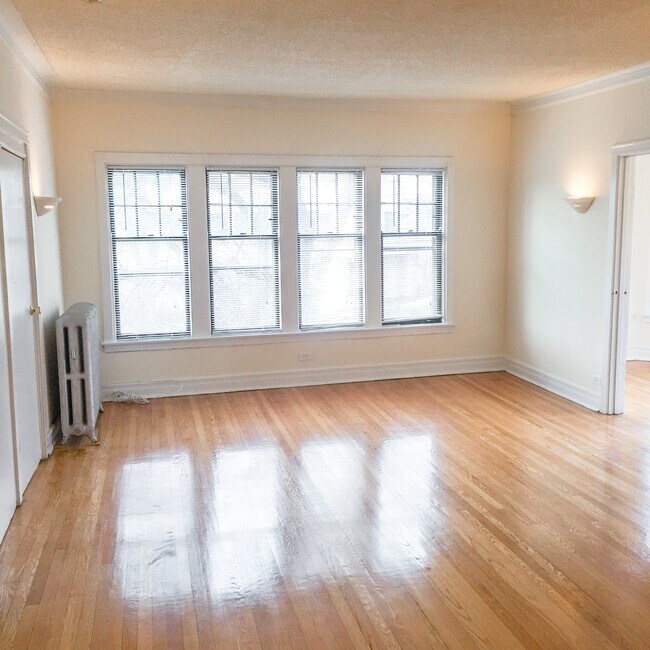Foto del edificio - 1615-25 Ridge Ave.