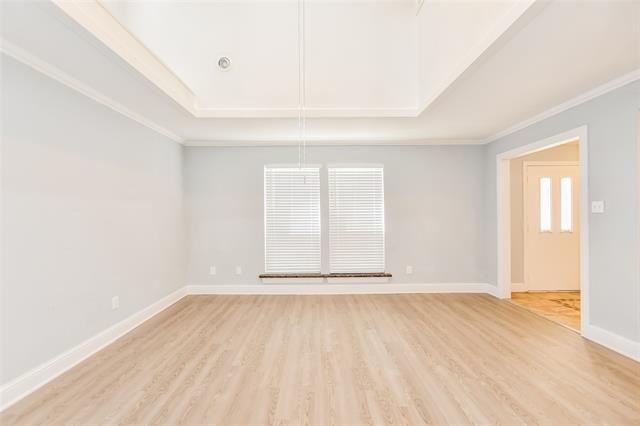 Building Photo - 549 San Carlos Dr