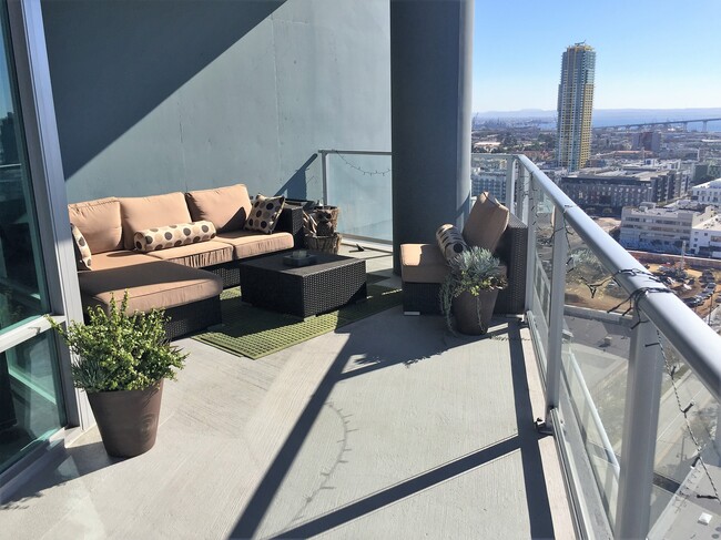 Foto del edificio - 1080 Park Blvd