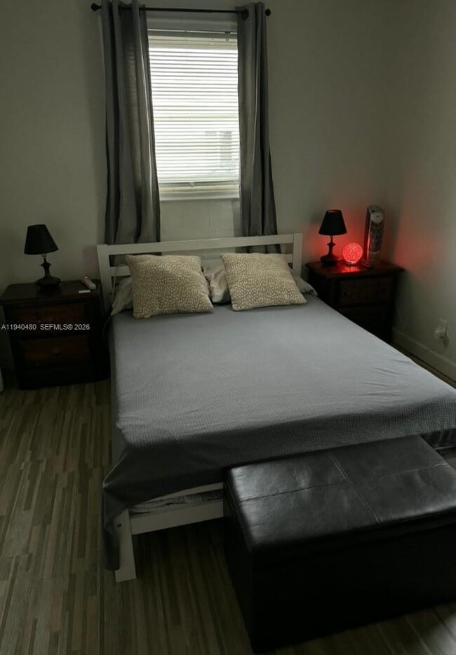 Foto del edificio - 1715 NW 13th St