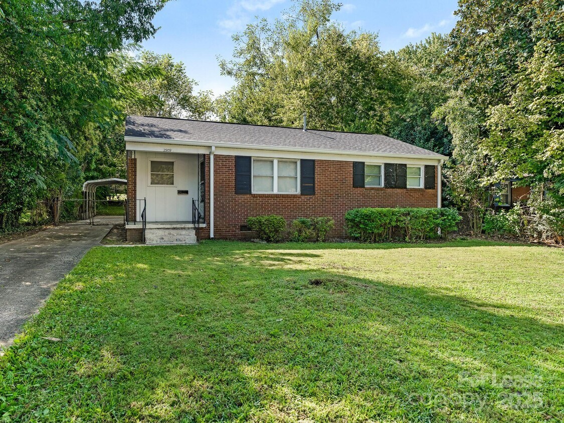 Foto principal - 2909 Southwest Blvd