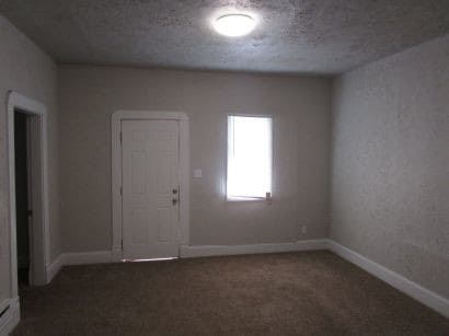 Building Photo - 980 Edgemont Ave