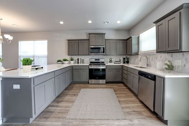 Building Photo - Brand New Luxury 4/2.5 Townhome! Move in S...