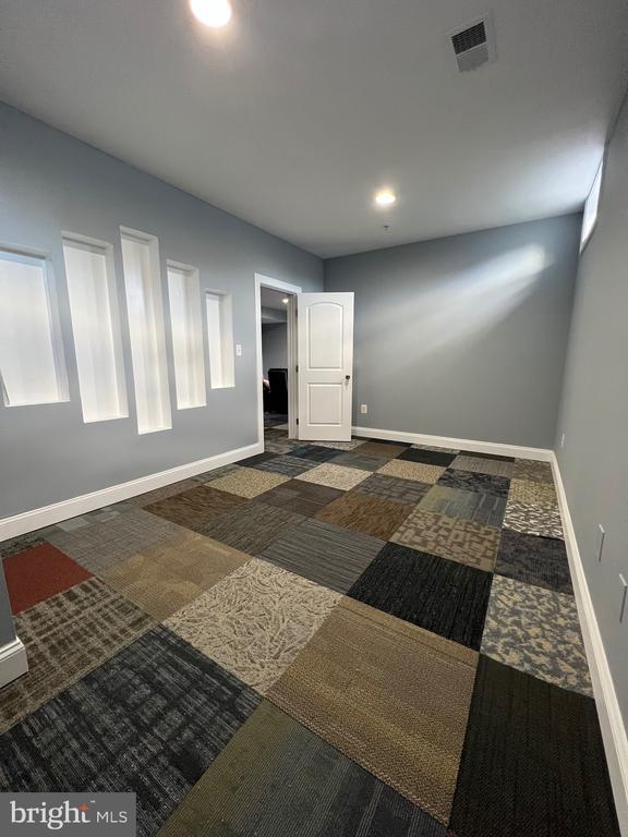 Foto del edificio - 14601 Dawn Ct