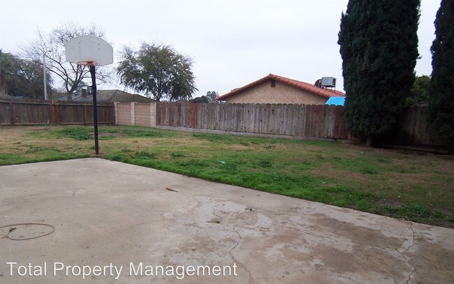 Foto del edificio - 1869 E Sonora Ave