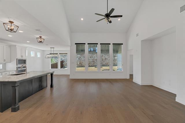 Building Photo - 7121 Talon Dr