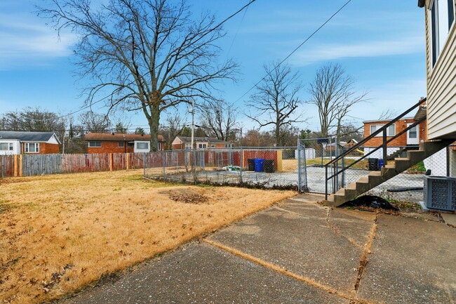 Building Photo - 1152 Burch Ln