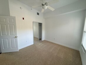 Building Photo - 707 Westpark Way