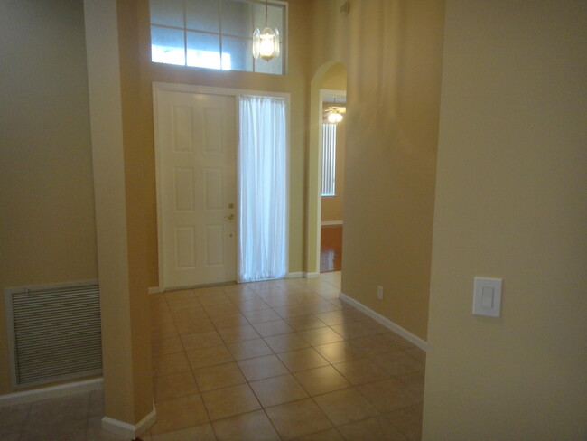Building Photo - 2415 Pigeon Cay