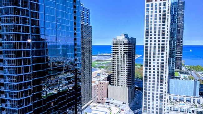 Foto del edificio - 512 N McClurg Ct
