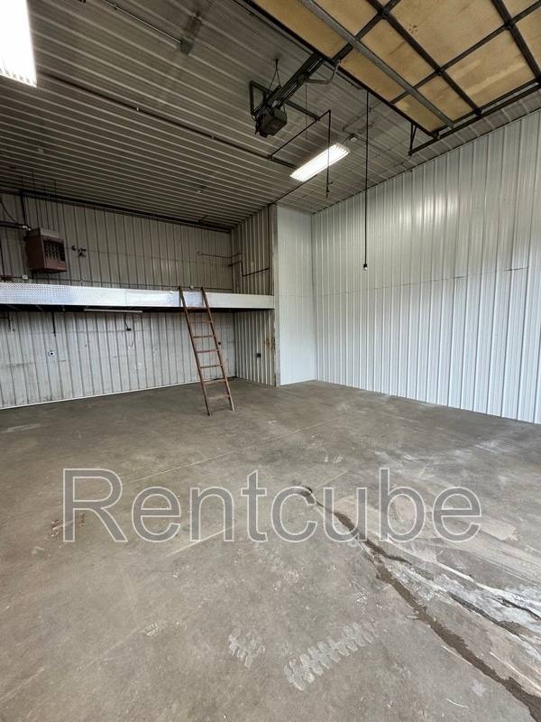 Building Photo - 1745 John F Kennedy Rd