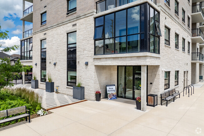 Entrance - Watson Park Apartments