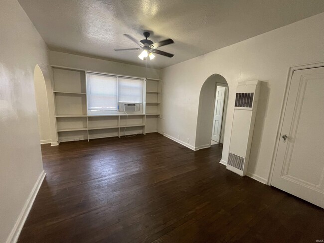 Foto del edificio - 1231-1235 W Walnut St