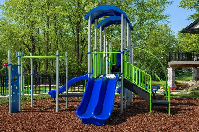 Building Photo - 372 Tor St