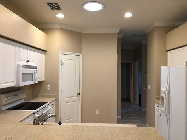 Building Photo - 12581 Stone Valley Loop