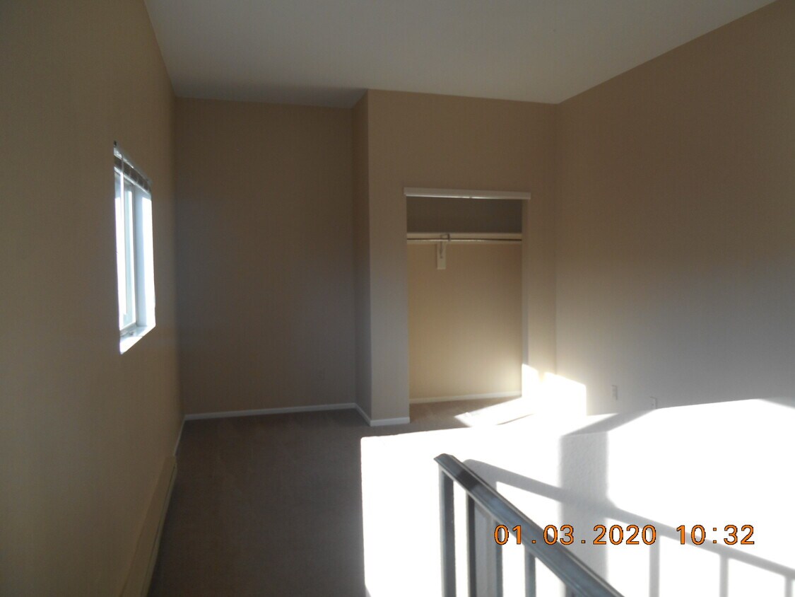 Primary Photo - 4531 Boardwalk Dr