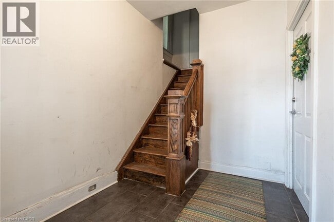 Building Photo - 11 Proctor Blvd