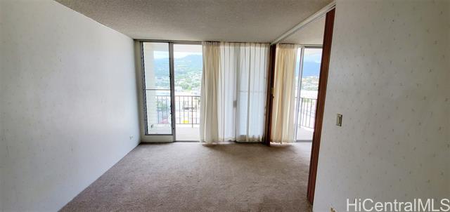 Building Photo - 2121 Algaroba St