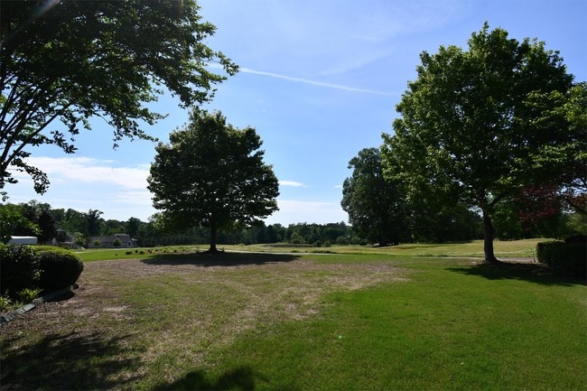 Building Photo - 109 Sand Trap Ln