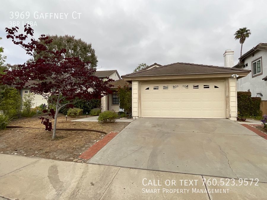Primary Photo - Single story 3 Bedroom 2 bathroom 1513 sq ...