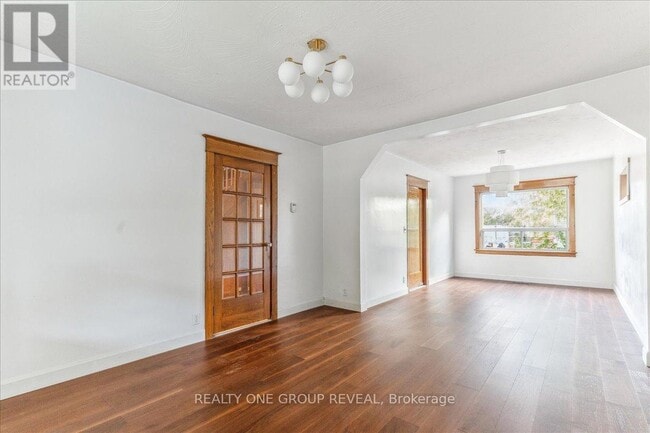 Building Photo - 89 Strathmore Blvd