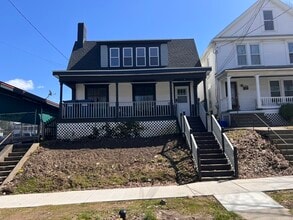 Building Photo - 305 Tompkins St