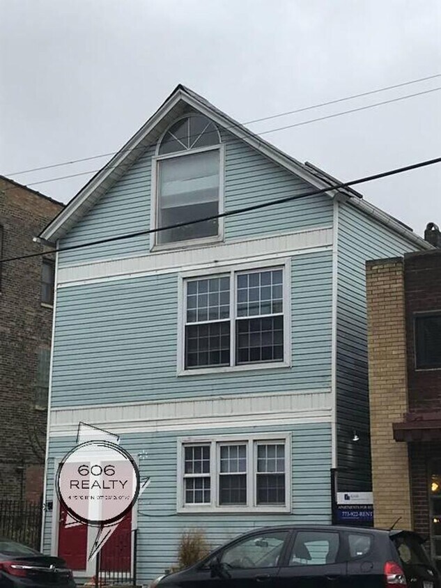 Foto principal - 2445 N Clybourn Ave