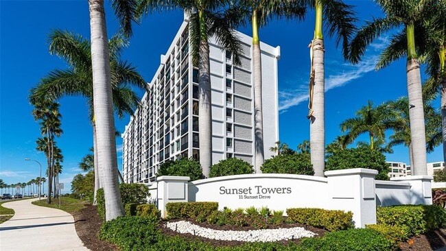 Building Photo - 11 Sunset Dr