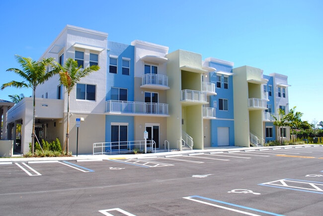 Foto del edificio - Water's Edge Apartment Homes