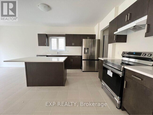 Building Photo - 45 Willson Dr