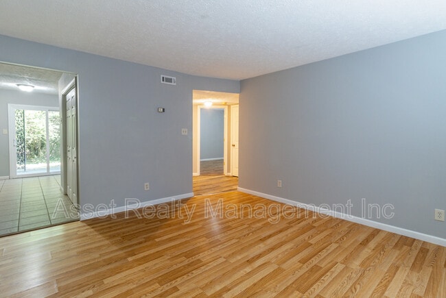 Foto del edificio - 4801 Cannon Ridge Dr
