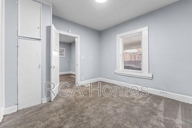 Foto del edificio - 1411 N Belleview Pl