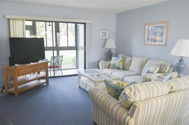 Foto del edificio - 111 Cypress Ct