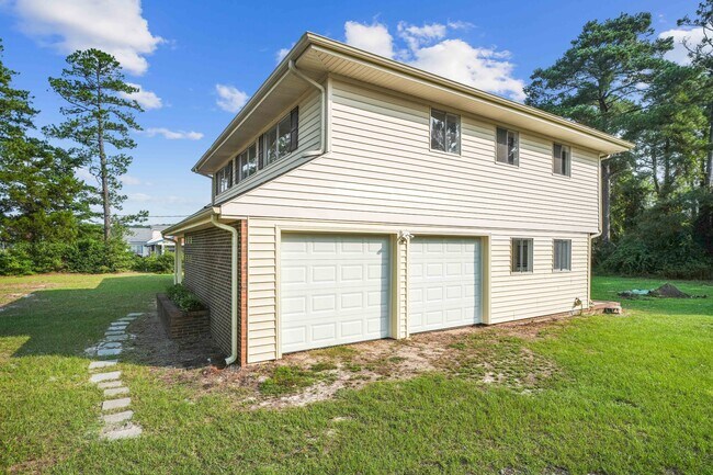 Foto del edificio - 607 Longleaf Ave
