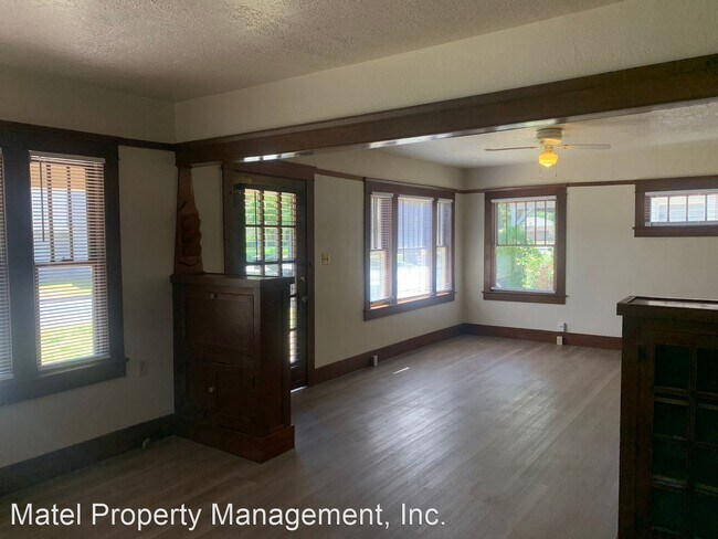 Foto del edificio - 1 br, 1 bath House - 205 WALDEN ST