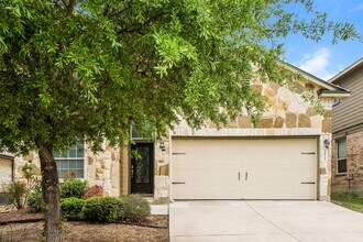Building Photo - 252 Oak Creek Way