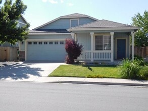 Building Photo - 2055 Baxter Village Dr