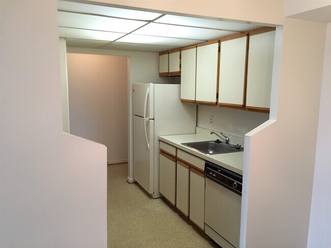 Building Photo - 102 Turtle Creek Rd