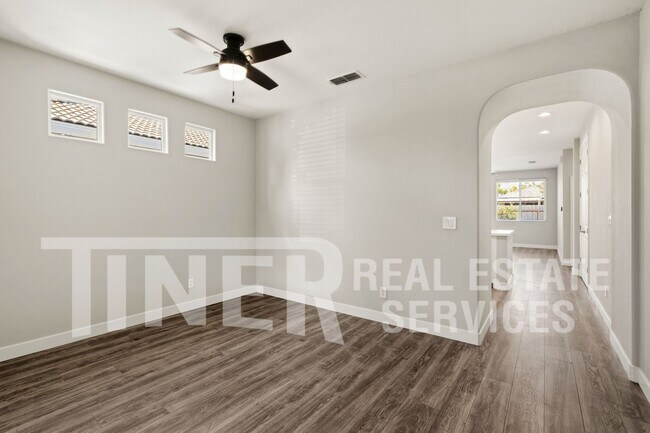 Foto del edificio - 1839 Dawnelle Way