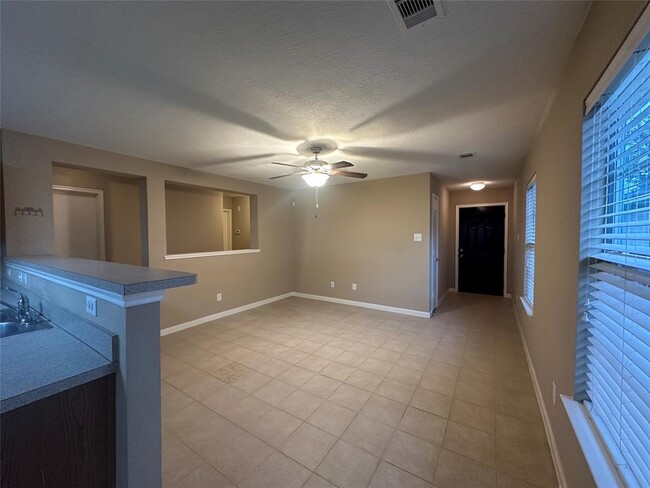 Foto del edificio - 12910 Regal Oaks Bend Ln