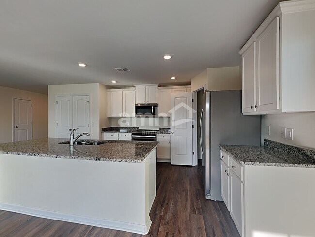 Building Photo - 6046 Mason Tucker Drive